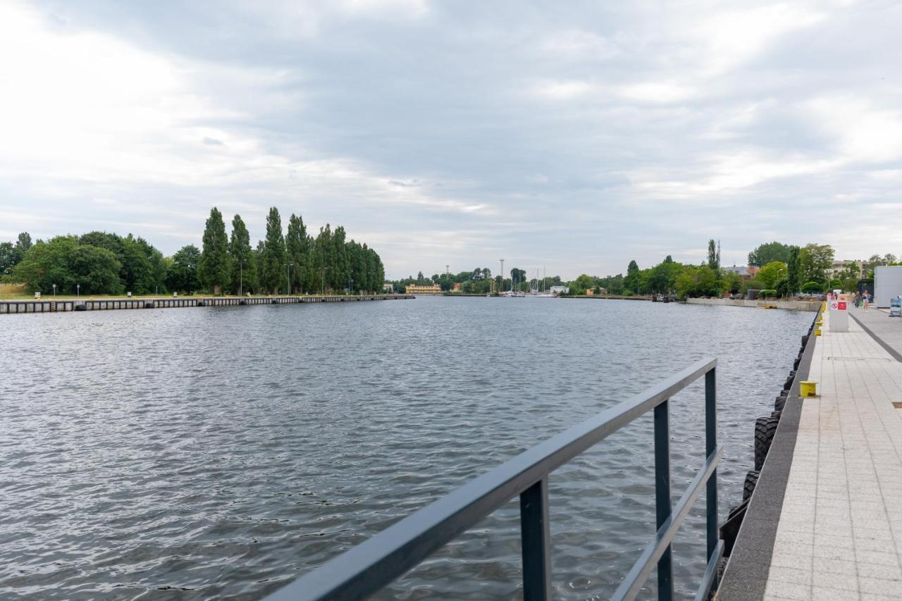 Przestronny Apartament Z Balkonem - Przy Porcie - Swinoujscie By Noclegi Renters Bagian luar foto