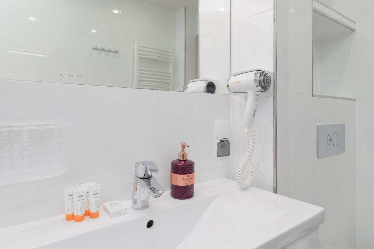 Przestronny Apartament Z Balkonem - Przy Porcie - Swinoujscie By Noclegi Renters Bagian luar foto