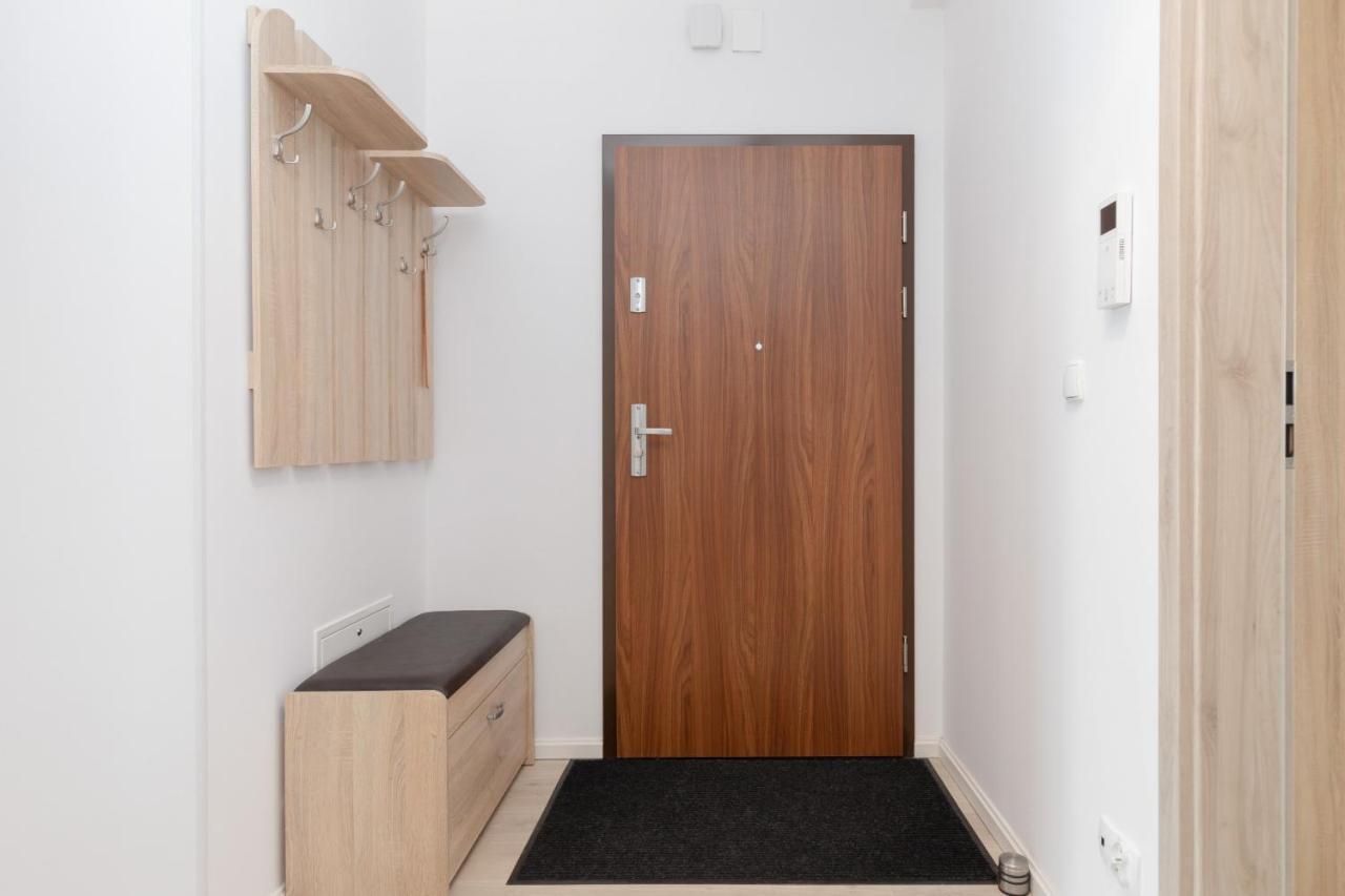 Przestronny Apartament Z Balkonem - Przy Porcie - Swinoujscie By Noclegi Renters Bagian luar foto
