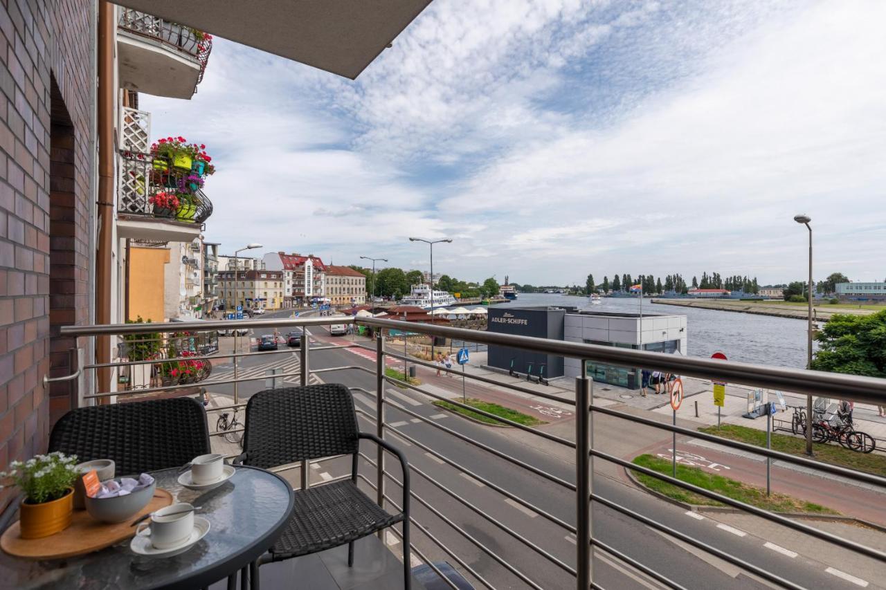 Przestronny Apartament Z Balkonem - Przy Porcie - Swinoujscie By Noclegi Renters Bagian luar foto